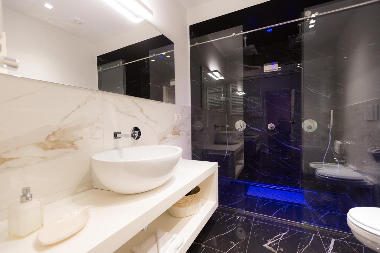 Tritone 125 Suite Roma Exterior foto