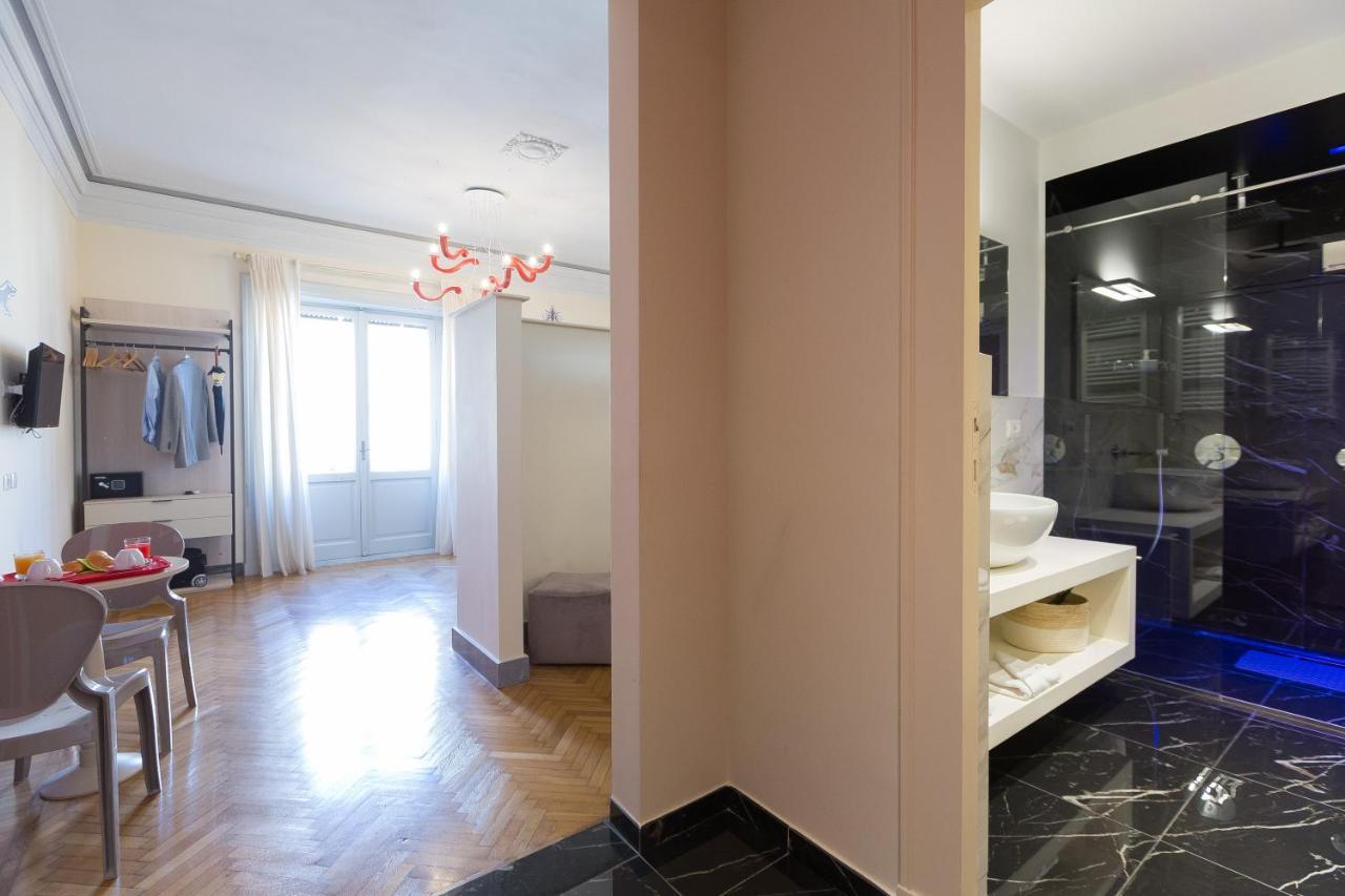 Tritone 125 Suite Roma Exterior foto